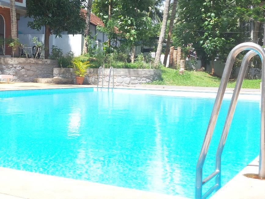 Raja Hotel Kovalam Exterior foto